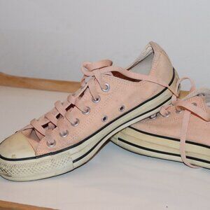 Converse 6.5 lowtop light pink
